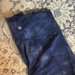 Lululemon navy tye dye wonder under